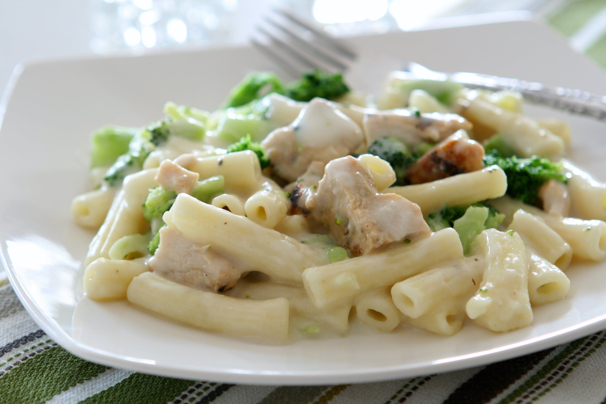 Creamy Chicken with Pasta and Broccoli
